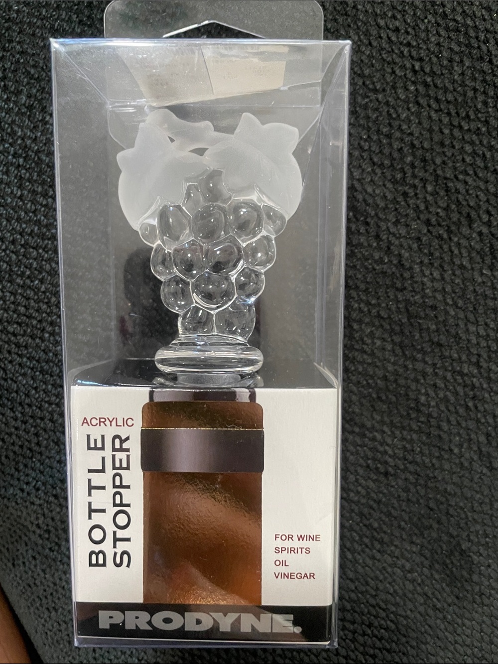 Prodyne Clear Acrylic Grape Bottle Stopper - Clear